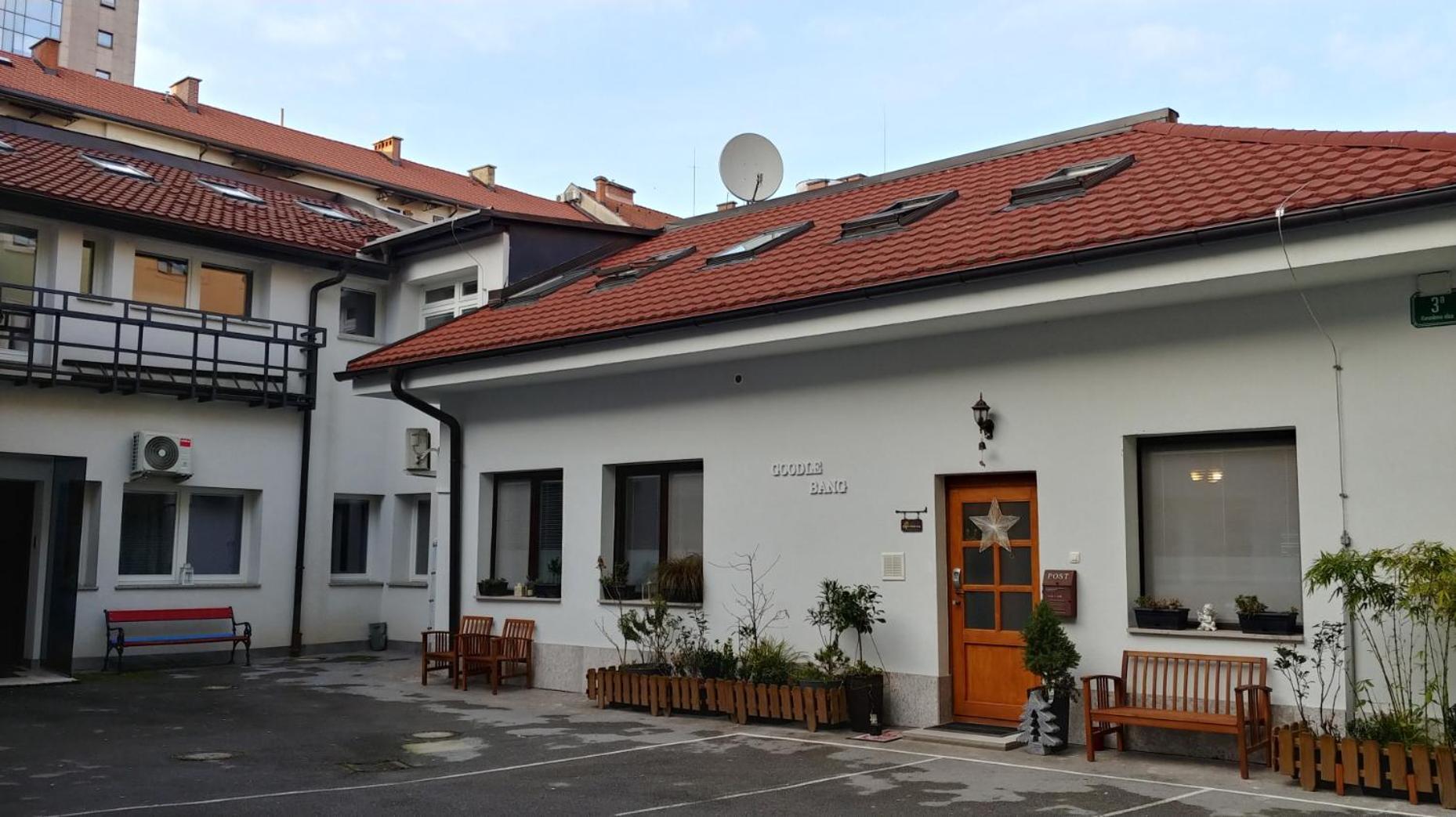 Goodlebang, 3 Bed Room Apartment, Center Ljubljana Eksteriør bilde